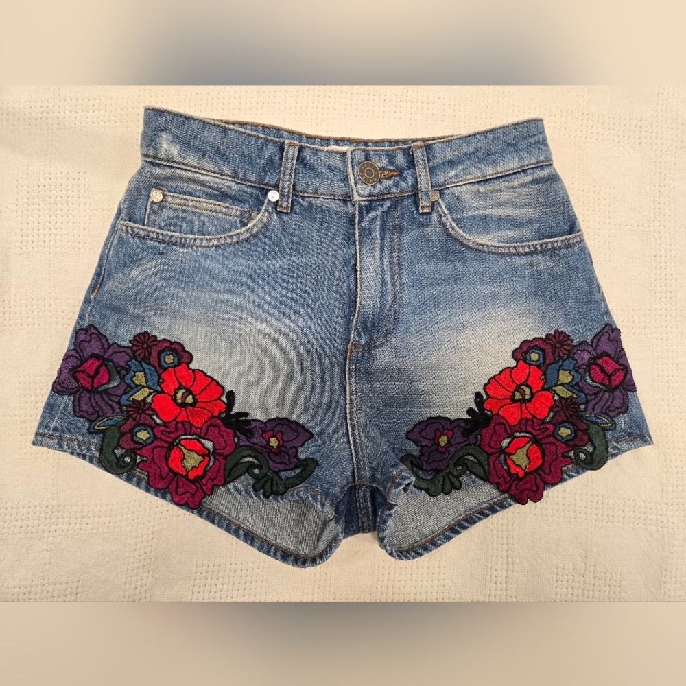 Sandro Denim Shorts SZ 36